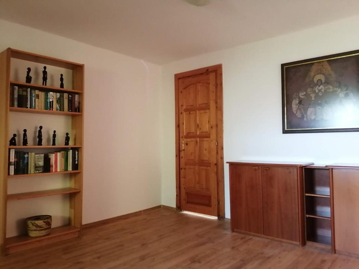Gesztenye Vendeghaz Ságvár Buitenkant foto